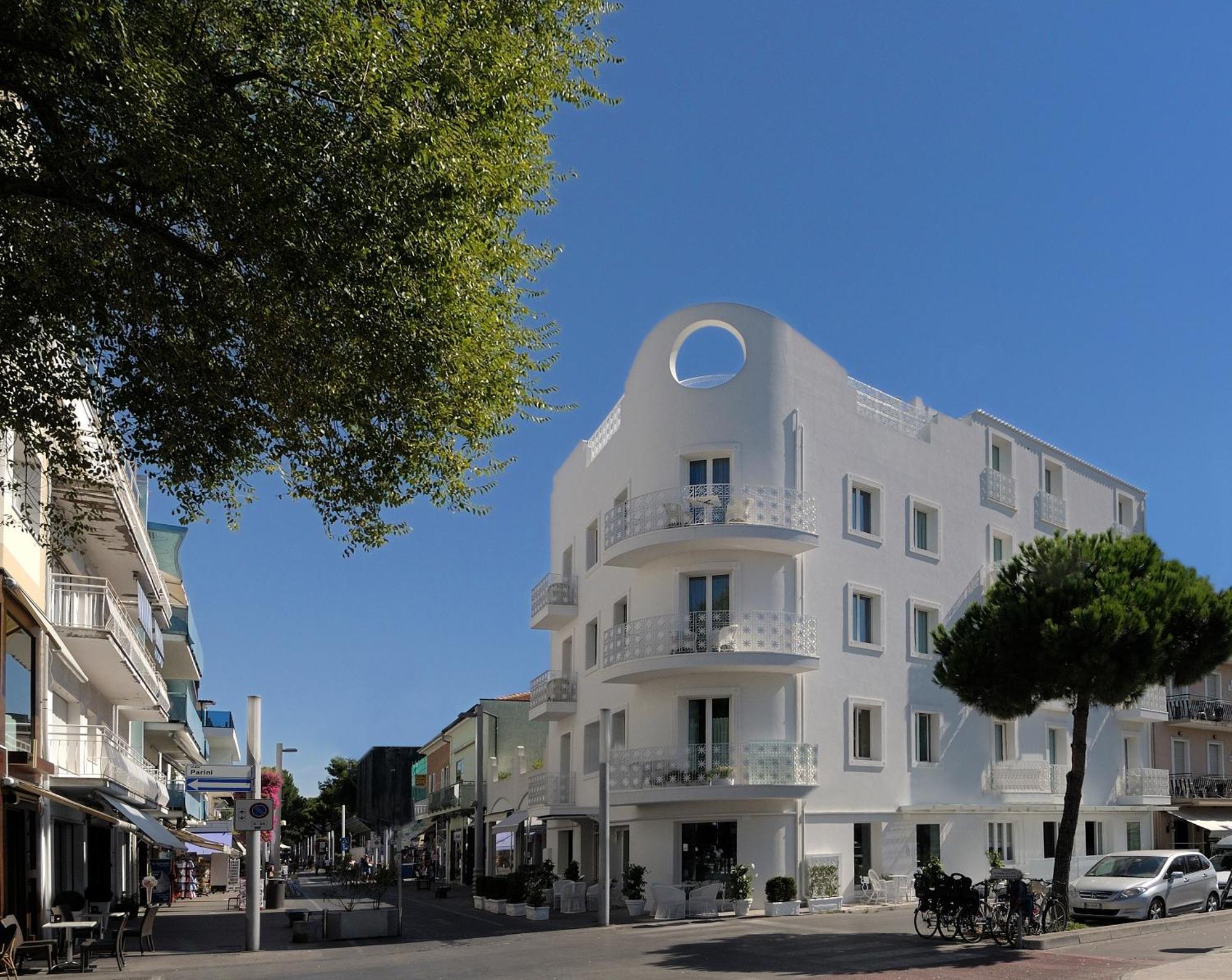 Hotel Al Cavallino Bianco Річчоне Екстер'єр фото